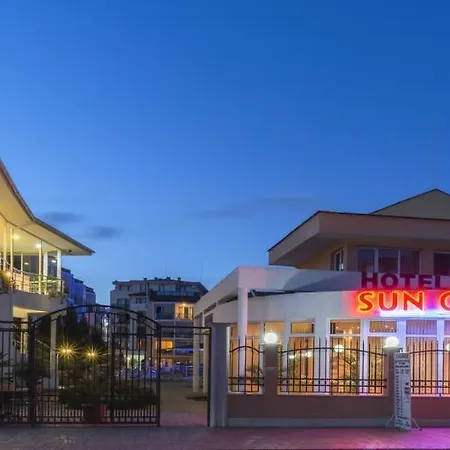 Апарт-отель Sun Village Complex 4*