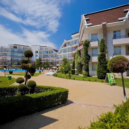 Sun Village Complex Aparthotel