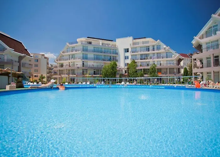 Sun Village Complex Sluneční pobřeží