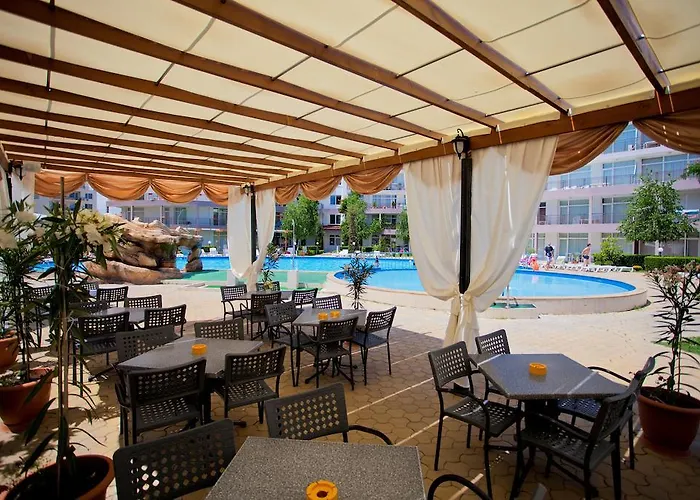 Sun Village Complex 4* Sluneční pobřeží