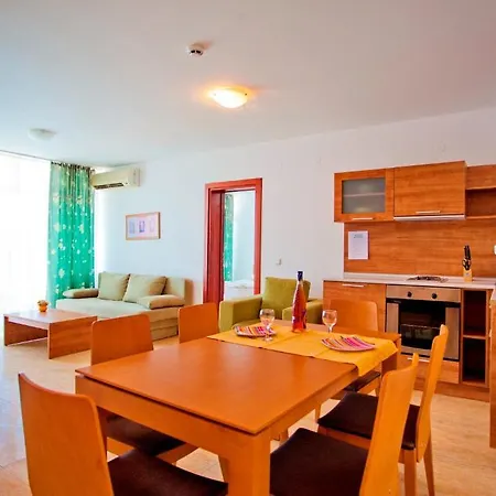 Apartahotel Sun Village Complex