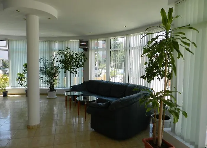 Sun Village Complex Aparthotel 4*