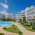 Sun Village Complex アパートホテル