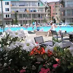 Sun Village Complex アパートホテル サニービーチ
